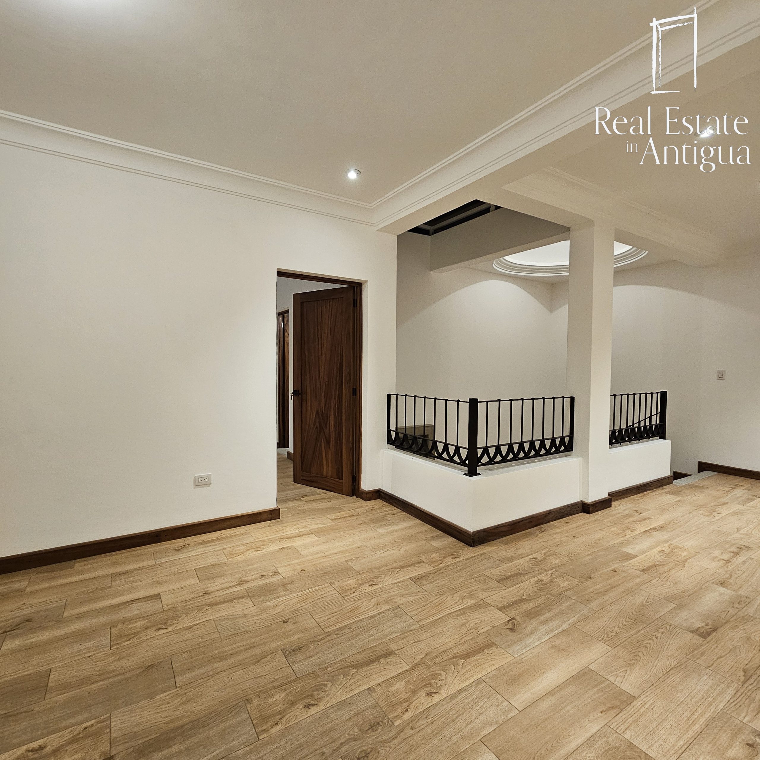 H535 $740,000 BEAUTIFUL HOUSE FOR SALE ONLY 7 MIN FROM LA ANTIGUA GUATEMALA