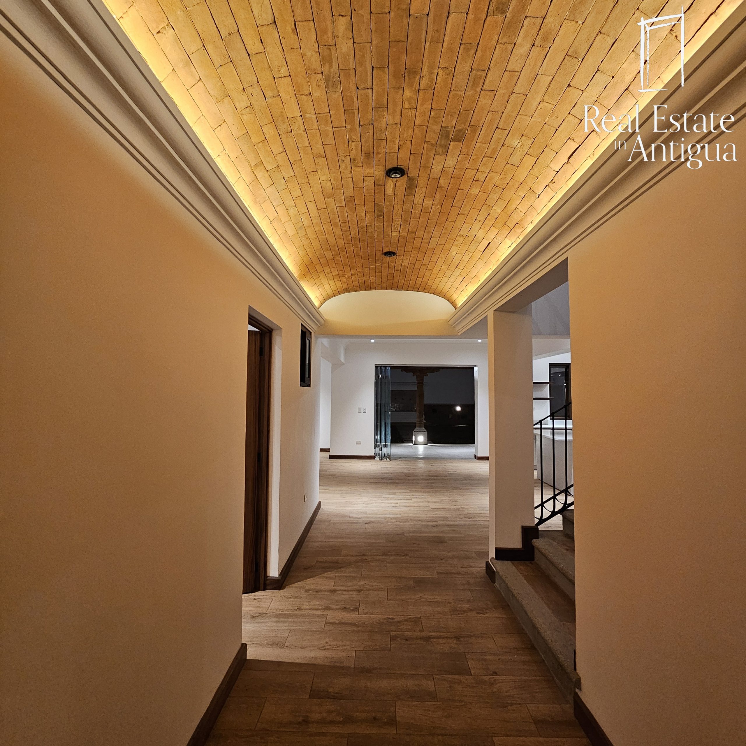 H535 $740,000 BEAUTIFUL HOUSE FOR SALE ONLY 7 MIN FROM LA ANTIGUA GUATEMALA